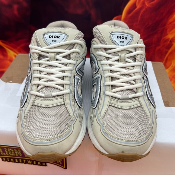 Dior b30 reflective sneaker ‘cream’ Sz- 9M/42EU - Picture 4 of 11